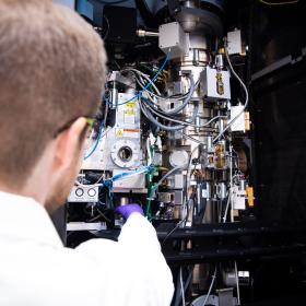 Cornelius Gati working on a Tuberculosis samples at the Cryo-EM facility